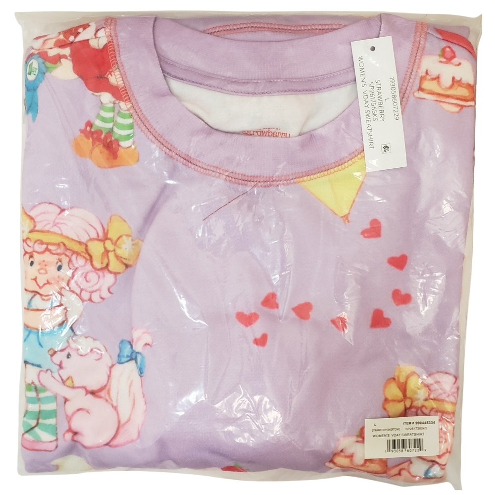 Character Sweatshirt Women Valentine's Day Strawberry Shortcake NWT
